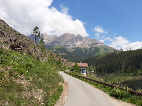 Vivere le Dolomiti con la mobilità dolce