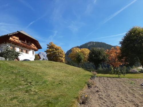 Tschandlhaus im Herbst